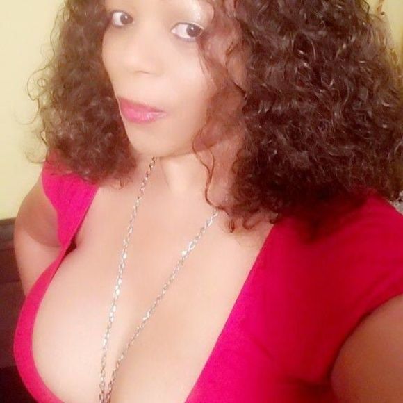 Meet your Posher, Arlene - Picture 1 of 1